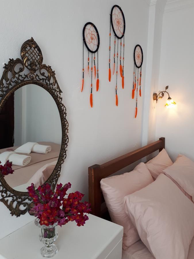 Bozcaada Boutique Bed & Breakfast ภายนอก รูปภาพ