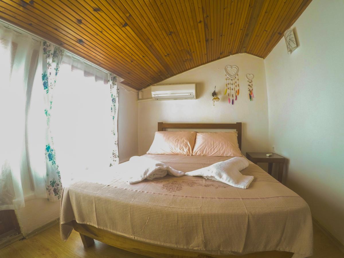 Bozcaada Boutique Bed & Breakfast ภายนอก รูปภาพ